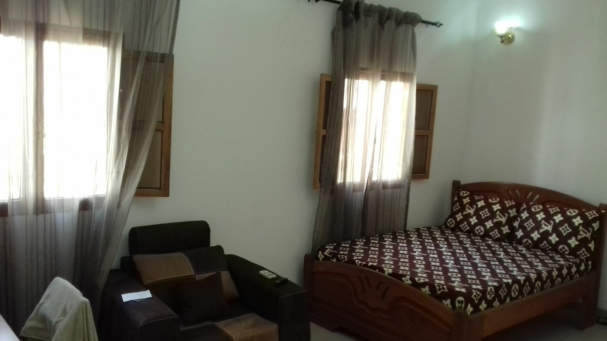 Aziz Residence Дакар Экстерьер фото